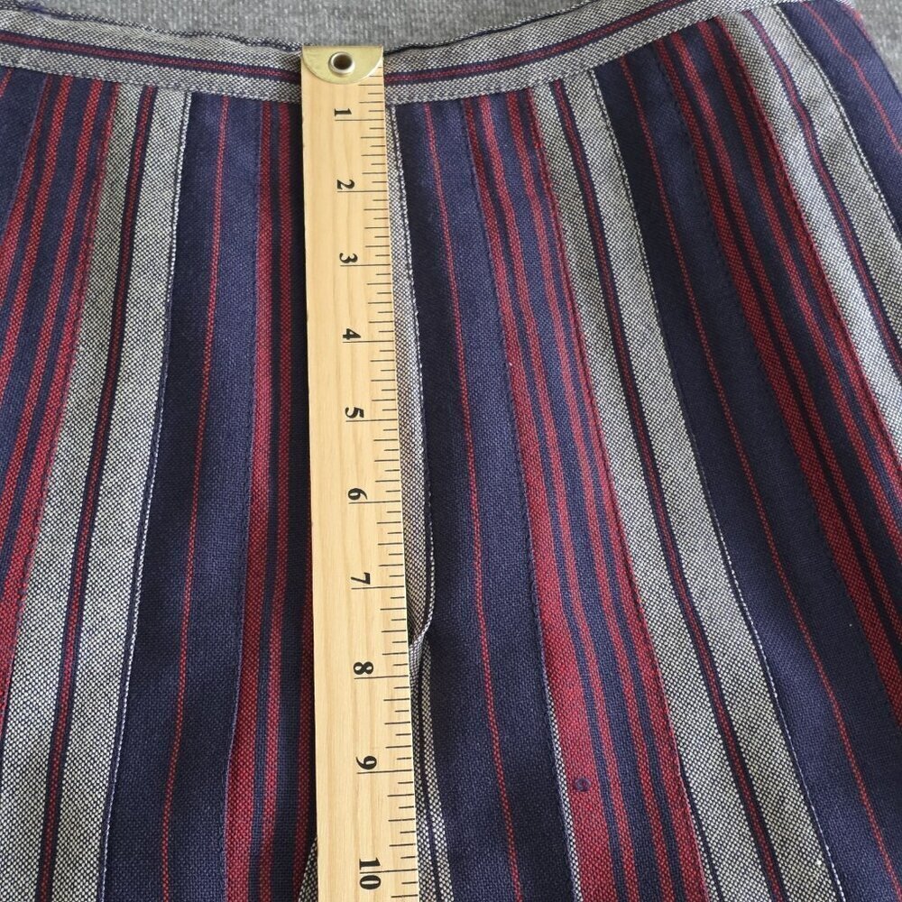 Highland Queen Plaid Reversible Pleated Skirt Womens 12 Blue Red White VTG FLAWS - Picture 5 of 16